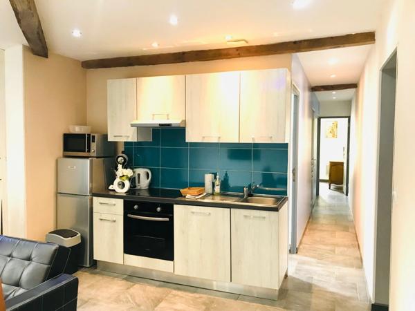 Immeuble à vendre LA GUERCHE SUR L'AUBOIS (18)