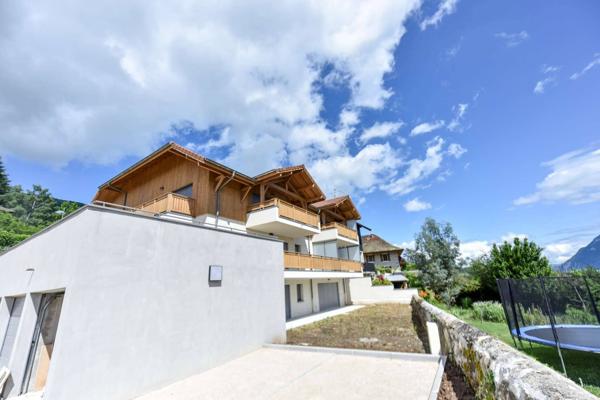 Appartement à louer - Saint-Jorioz 3 pièces de 76.58 m²
