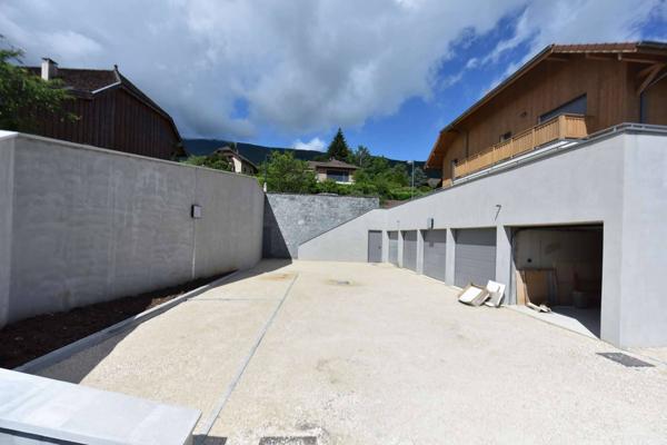 Appartement à louer - Saint-Jorioz 3 pièces de 76.58 m²