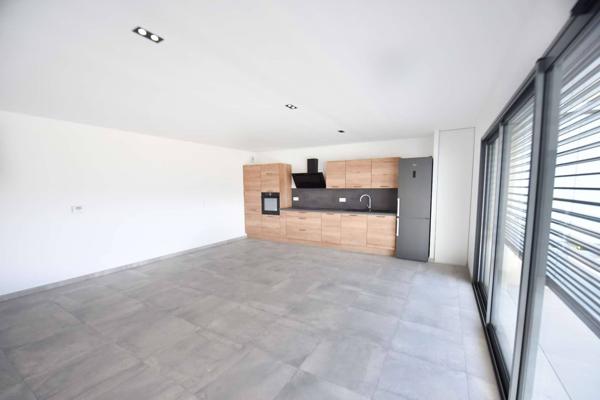 Appartement à louer - Saint-Jorioz 3 pièces de 76.58 m²