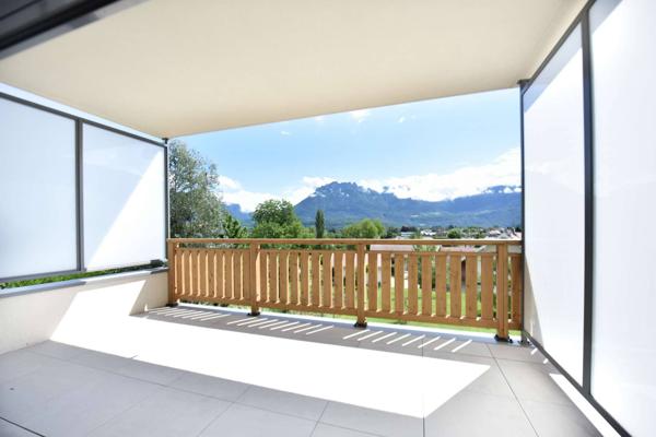Appartement à louer - Saint-Jorioz 3 pièces de 76.58 m²