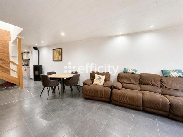 Maison
         4 pièces
        - 94 m² 207 000 € *