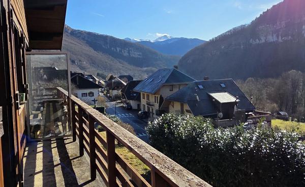 Maison à vendre à Allèves + T2 indépendant