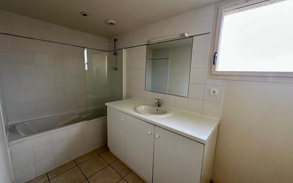 Appartement à louer    3 pièces • 126,58 m2 Brive-la-Gaillarde