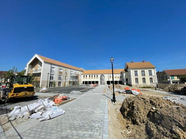 Stationnement à louer    15 m2 Serris