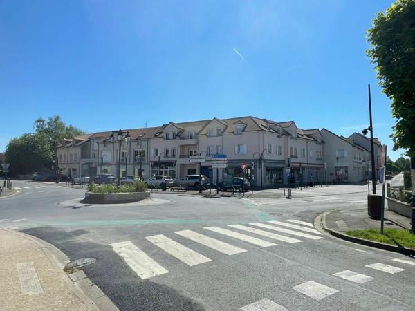 Stationnement à louer    15 m2 Serris