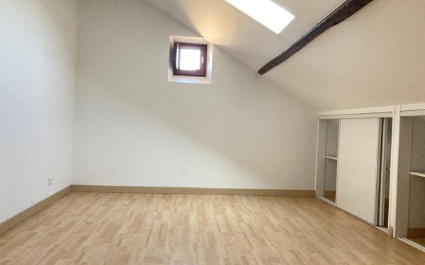 Appartement à louer    3 pièces •  Périgueux