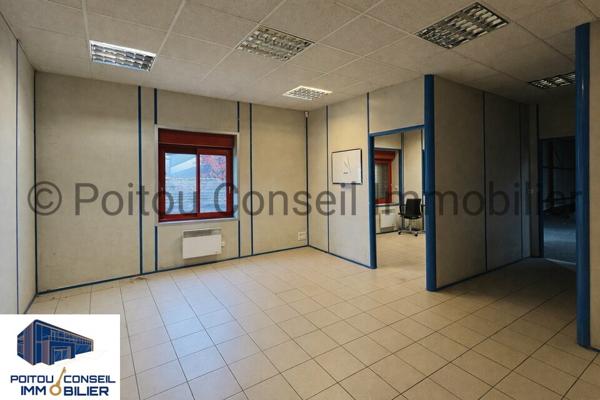 ZONE ARTISANALE ET INDUSTRIELLE LA CRECHE STOCKAGE D’ENVIRON 860m2