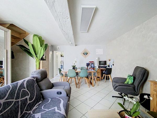 Maison Montreuil Juigne 4 pièce(s) 87 m2