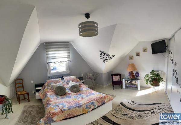 Maison T7 avec 5 chambres sur terrain de 1000 M²