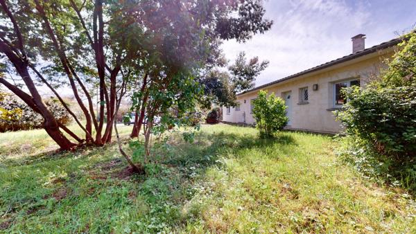 Maison de 122m² + studio indépendant de 15m² sur 2000m² de terrain