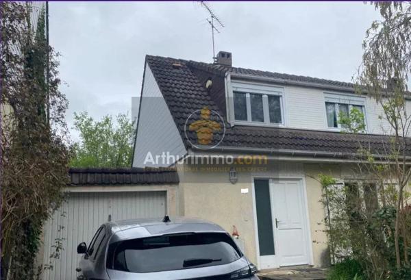 Vente Maison 4 pièces 84 m2 à Savigny-le-Temple