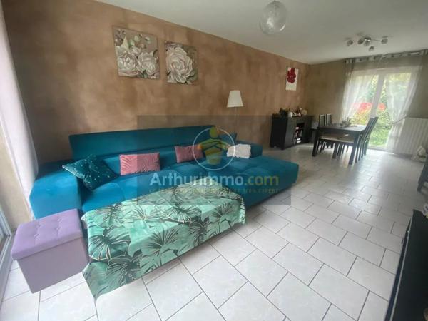 Vente Maison 4 pièces 84 m2 à Savigny-le-Temple