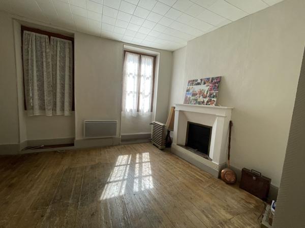 Vente Maison120 m² - 5 Pièces - LIGNIERES (18160)