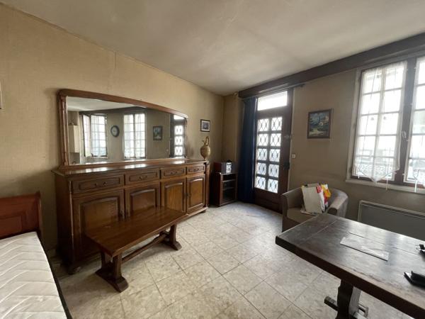 Vente Maison120 m² - 5 Pièces - LIGNIERES (18160)