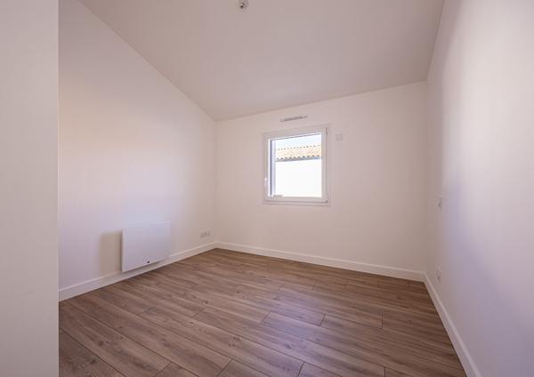 AYTRE - MAISON NEUVE  / TROIS CHAMBRES