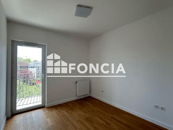 Location Appartement 4 pièces 103.6 m² - 8 RUE VICTOR GARAIX Chartres 28000