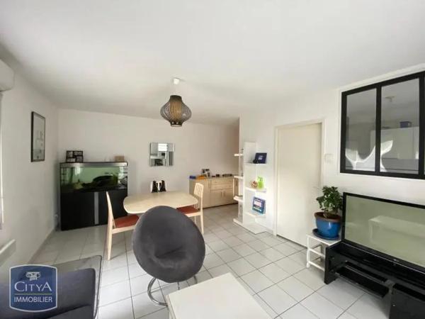 Appartement à louer 3 pièces 61.44m² Limoges (87000)