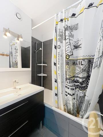 Appartement F2 à vendre  2 pièces - 42,91 m2 FREJUS - 83