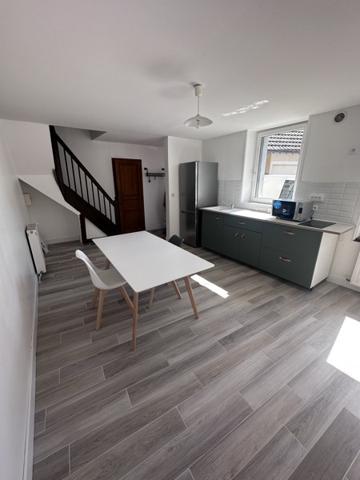 Maison à louer 600 € CC Le Controis-en-Sologne 3 p 50 m² DPE E
