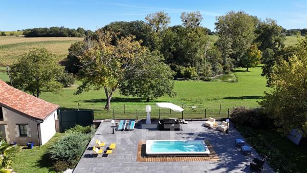 Ancien corps de ferme rénové