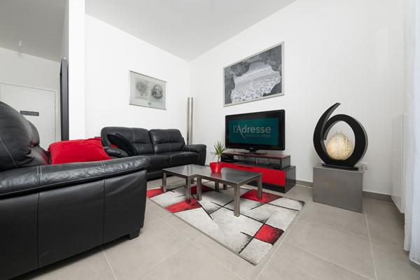 Appartement Vaires Sur Marne 3 pièce(s) 61 m2