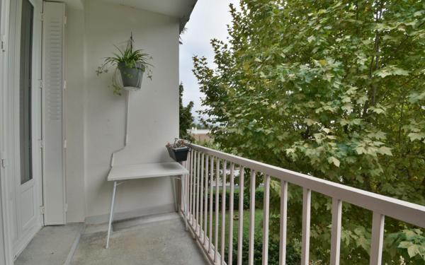 Appartement à vendre    4 pièces • 69,30 m2 Romans-sur-Isère