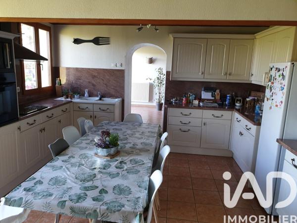 Maison à vendre 8 pièces 179 m² Vasles