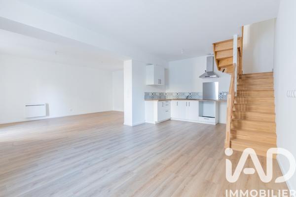 Location maison 6 pièces 118 m² Leuville-sur-Orge