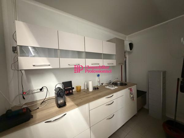 LOCAL COMMERCIAL - 80 M2 - PLOEMEUR