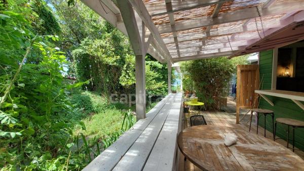 A louer - Case Pilote Fond Boucher - Maisonnette 2 pièces avec terrasse, piscine commune