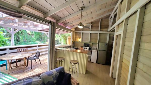 A louer - Case Pilote Fond Boucher - Maisonnette 2 pièces avec terrasse, piscine commune