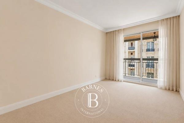 Paris 16ème, Appartement 1 Chambre -  48 m² à vendre