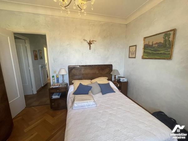 Vallauris Collines Maison  individuelle de 150 m2  Habitable sur un terrain  de 1400 m2 avec piscine