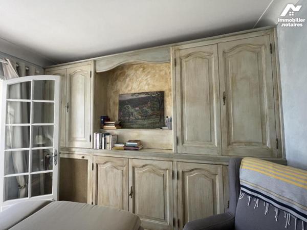 Vallauris Collines Maison  individuelle de 150 m2  Habitable sur un terrain  de 1400 m2 avec piscine