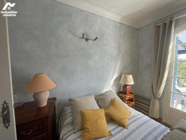 Vallauris Collines Maison  individuelle de 150 m2  Habitable sur un terrain  de 1400 m2 avec piscine