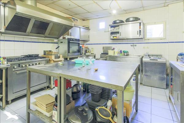 Maison à vendre |  Magny-en-Vexin |  9 pièces | 217 m²