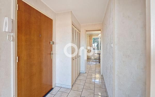 Appartement à vendre    3 pièces • 71,30 m2 Clermont-Ferrand