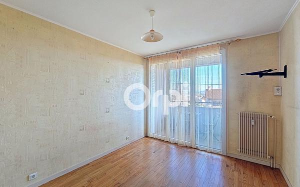 Appartement à vendre    3 pièces • 71,30 m2 Clermont-Ferrand