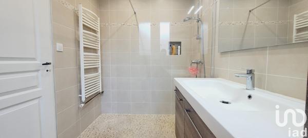 Maison à vendre 7 pièces 203 m² Saran