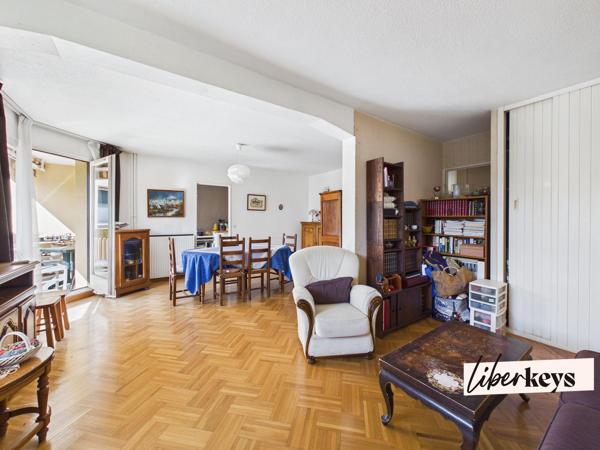 Élancourt – La Villedieu – Appartement 3 pièces 83 m² avec balcon, cave et parking en sous-sol