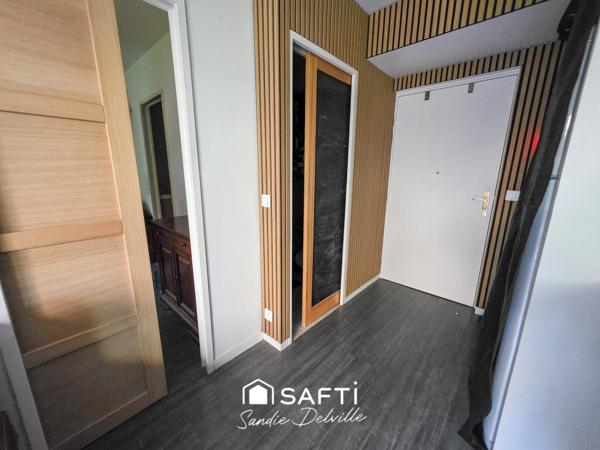 Appartement 2 pièces- 38m²- jardin- 2 places boxées