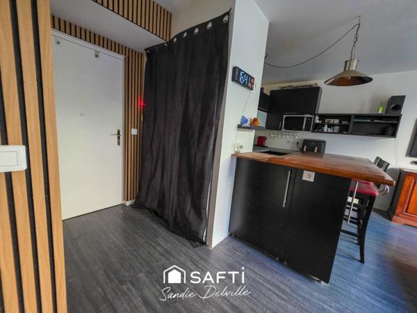 Appartement 2 pièces- 38m²- jardin- 2 places boxées