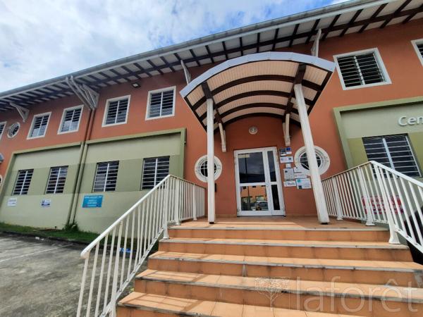 Location bureau Fort-de-France - 3 pièce(s) - 51 m² - 1 262 €/mois