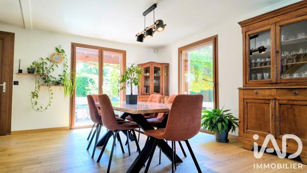 Maison à vendre 5 pièces 117 m² Saint-Just-Saint-Rambert