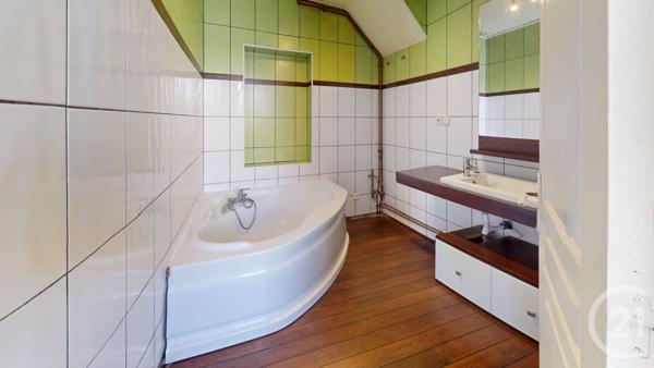 Appartement F4 à vendre  4 pièces - 94 m2 PONTARLIER - 25