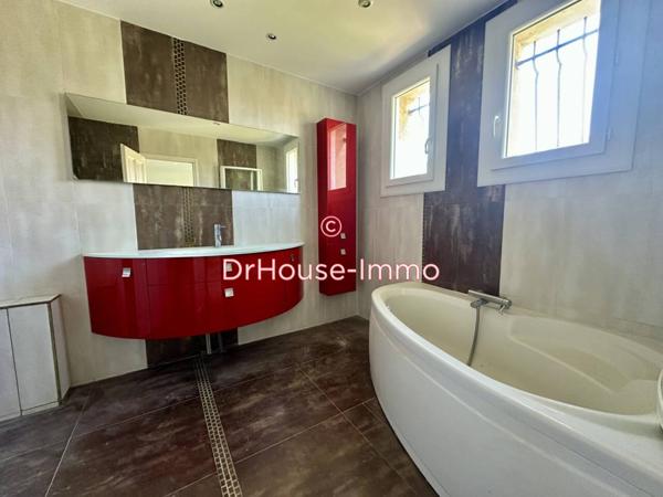 Maison à vendre 8 pièces de 195 m²