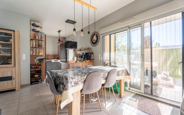 Appartement à vendre    4 pièces • 77,54 m2 Sain-Bel