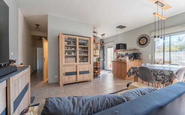 Appartement à vendre    4 pièces • 77,54 m2 Sain-Bel