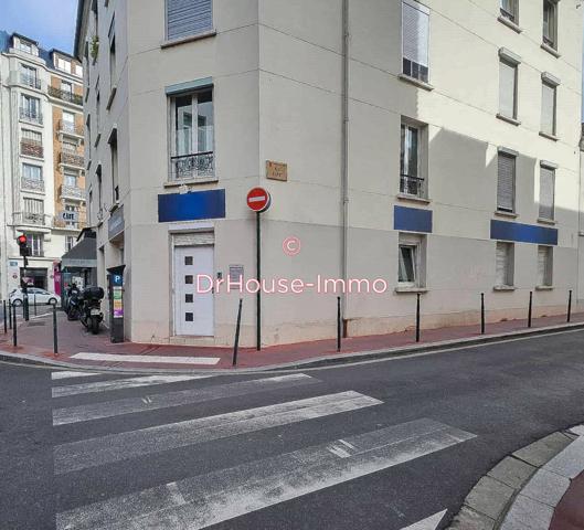 Bureau à vendre 3 pièces de 72 m²